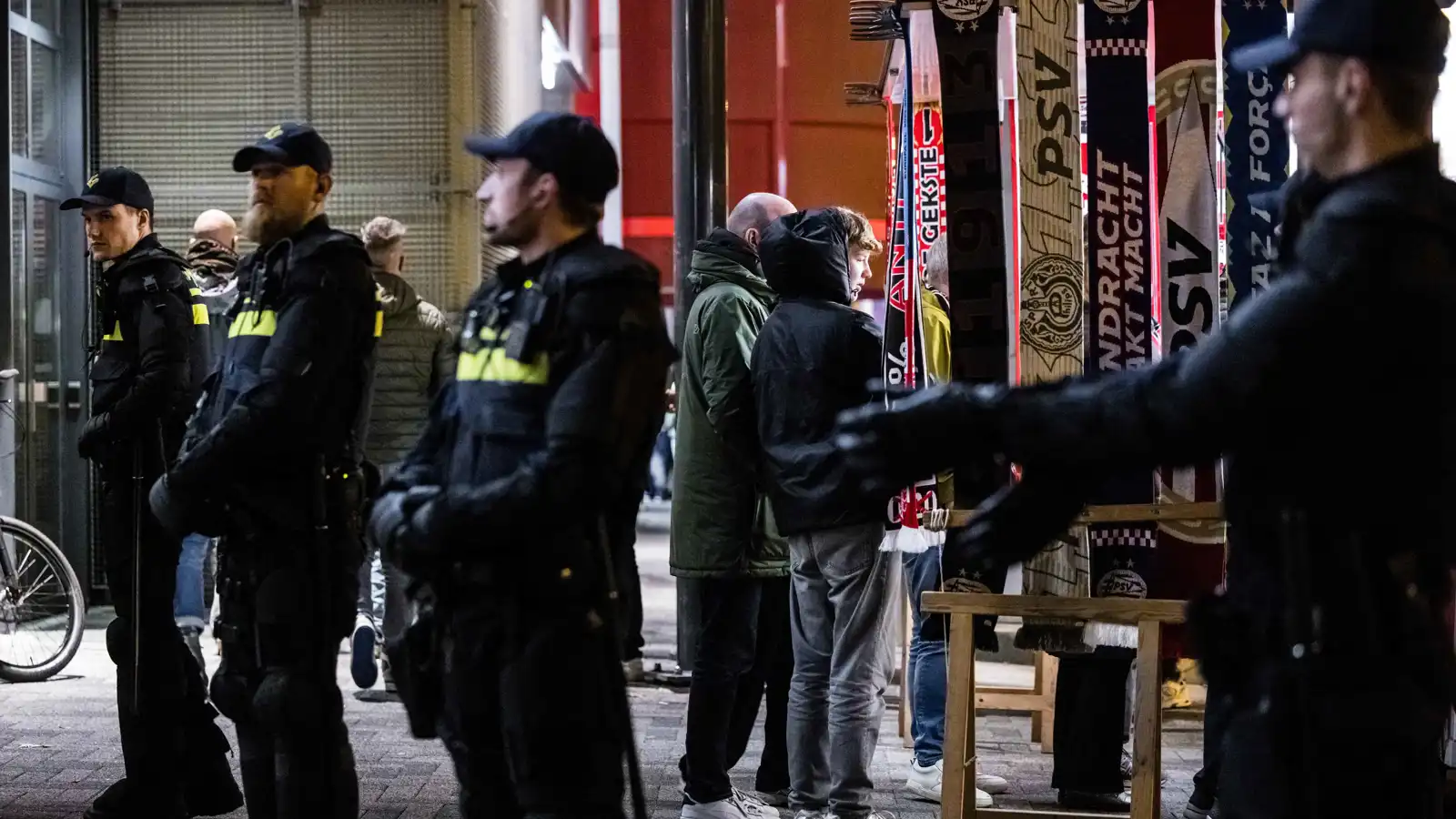 الادعاء الهولندي: تفجير الكنيس اليهودي نفذ بقصد إرهابي