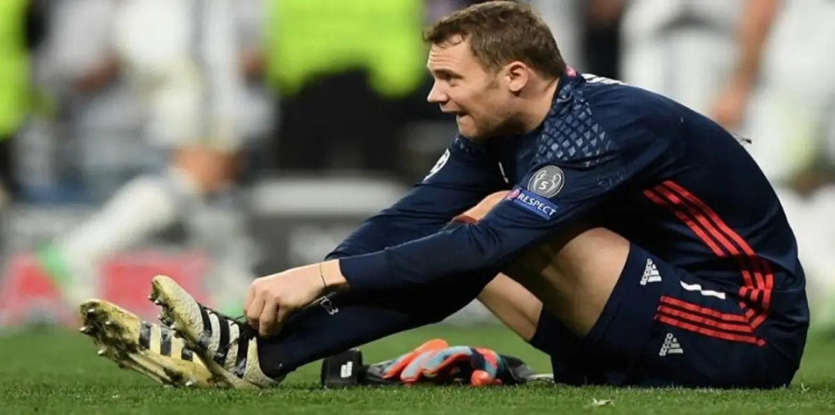 نوير يغيب عن بايرن ميونخ لنهاية الموسم.. تعرف على السبب