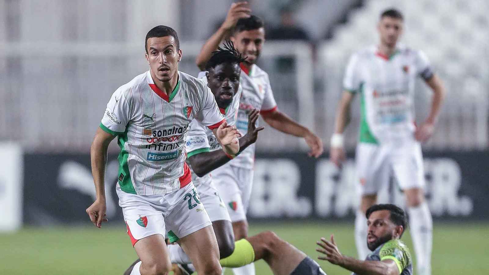 3 فرضيات.. ما سيناريوهات تتويج مولودية الجزائر رسميا بلقب الدوري؟