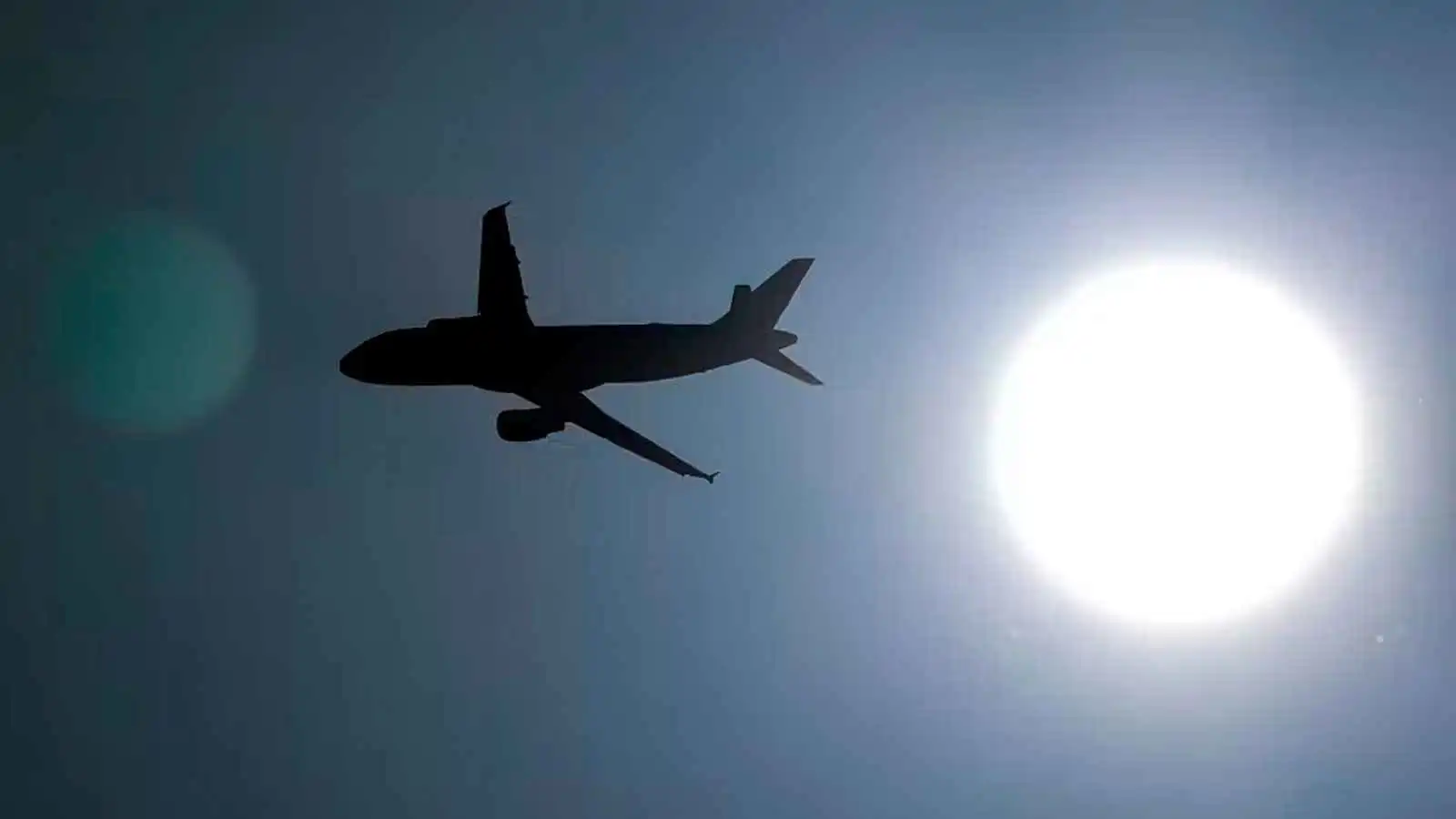 كيف أربكت العواصف الشمسية طائرات "إيرباصA320"؟