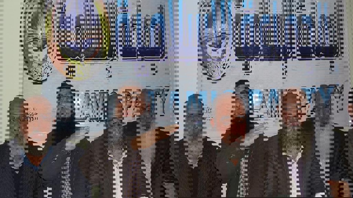 حزب "البناء والتنمية" الذراع السياسي للجماعة الإسلامية بمصر "يتبرأ" من الإخوان