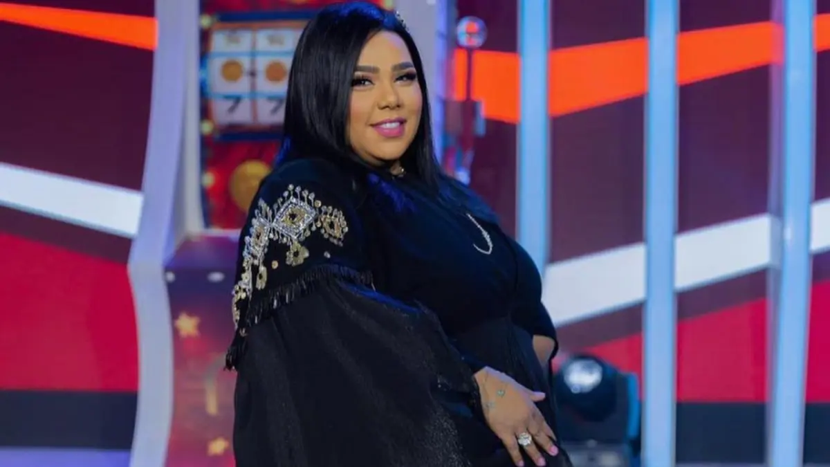 شيماء سيف ترد على هجوم فجر السعيد 