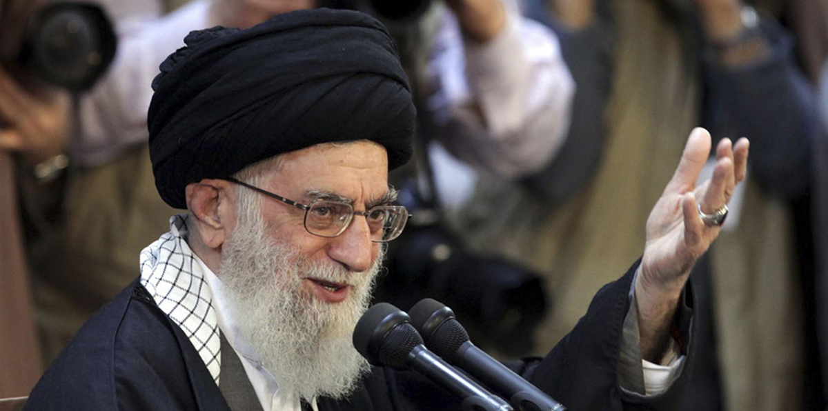 خامنئي: إذا تعرضنا لهجوم سنرد الصاع عشرة أضعاف