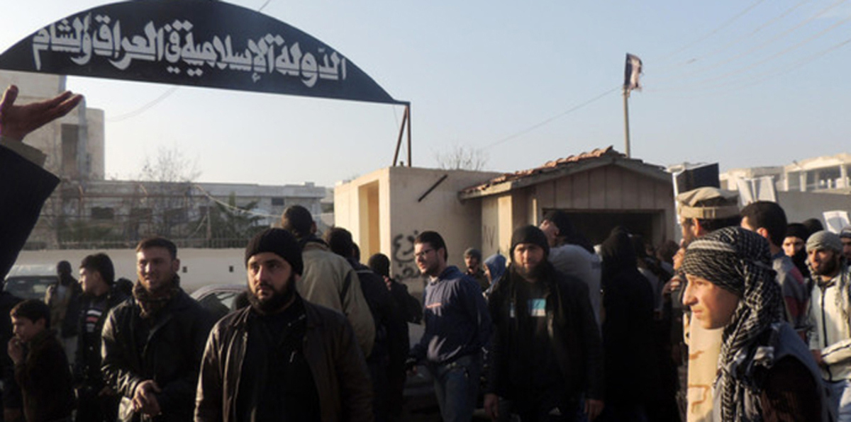 سوريا.. داعش يضيّق الخناق على فصائل المعارضة قرب الحدود التركية