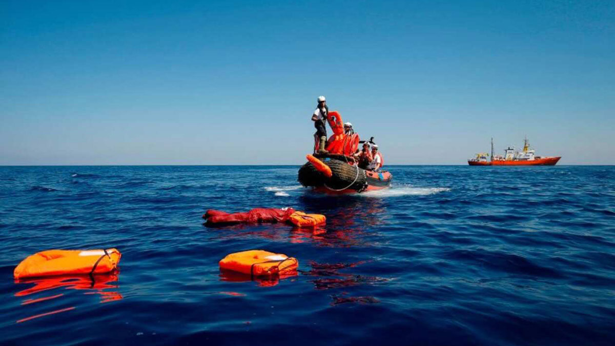 المغرب.. مصرع بحارين وفقدان 14 إثر غرق مركب صيد