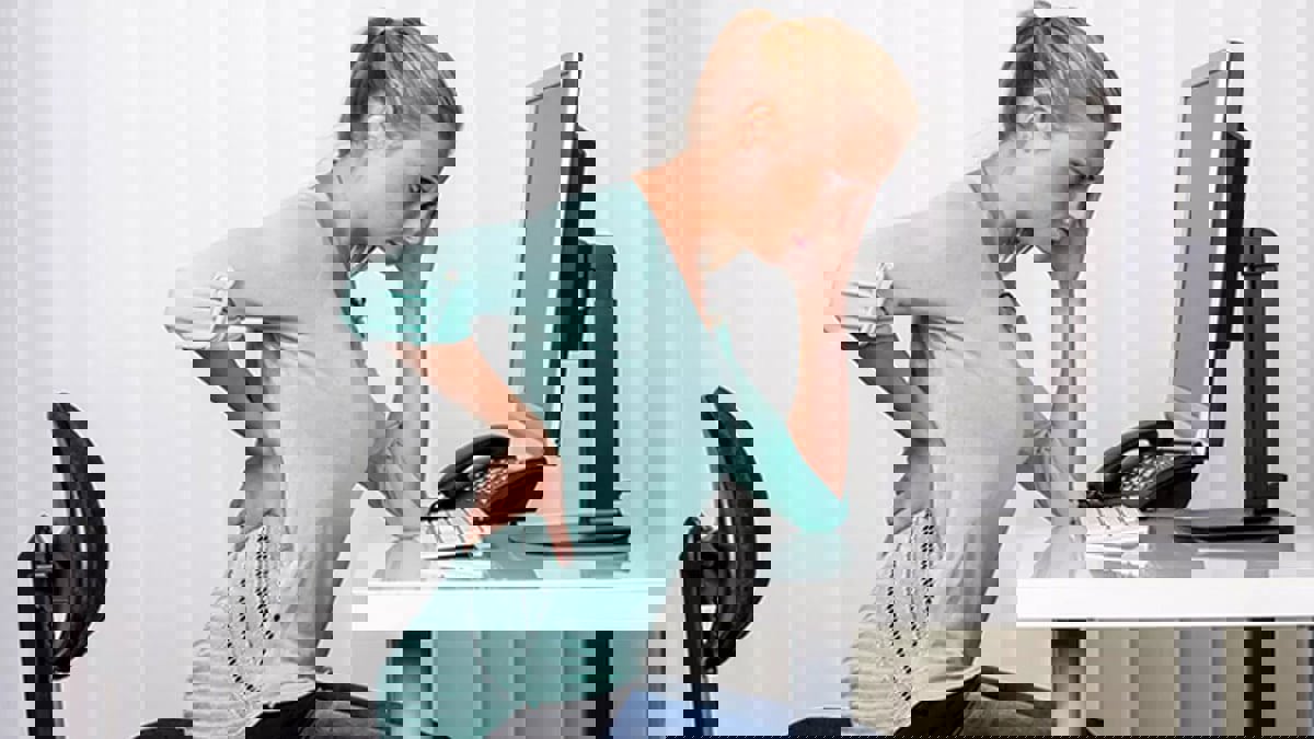 آلام الظهر.. الأسباب وطرق العلاج