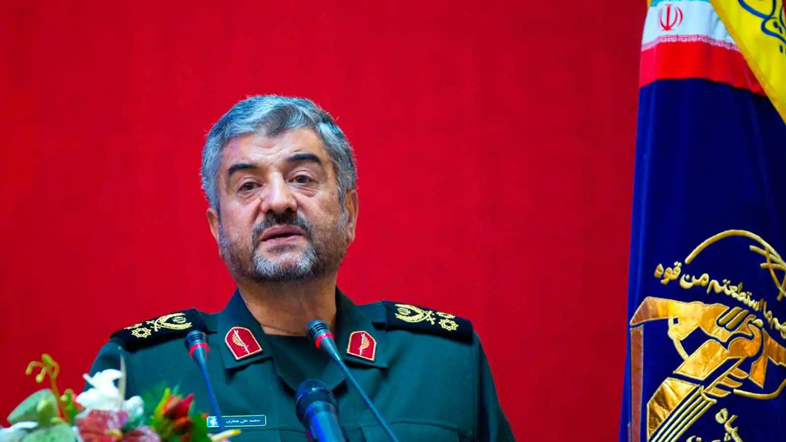 القائد الأسبق للحرس الثوري: روسيا بحاجة للصواريخ الإيرانية "الدقيقة"