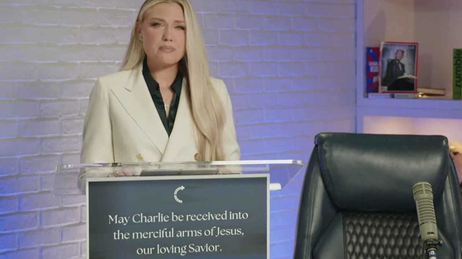 في أول ظهور بعد اغتياله.. أرملة كيرك تتعهد بمواصلة مسيرة زوجها (فيديو)