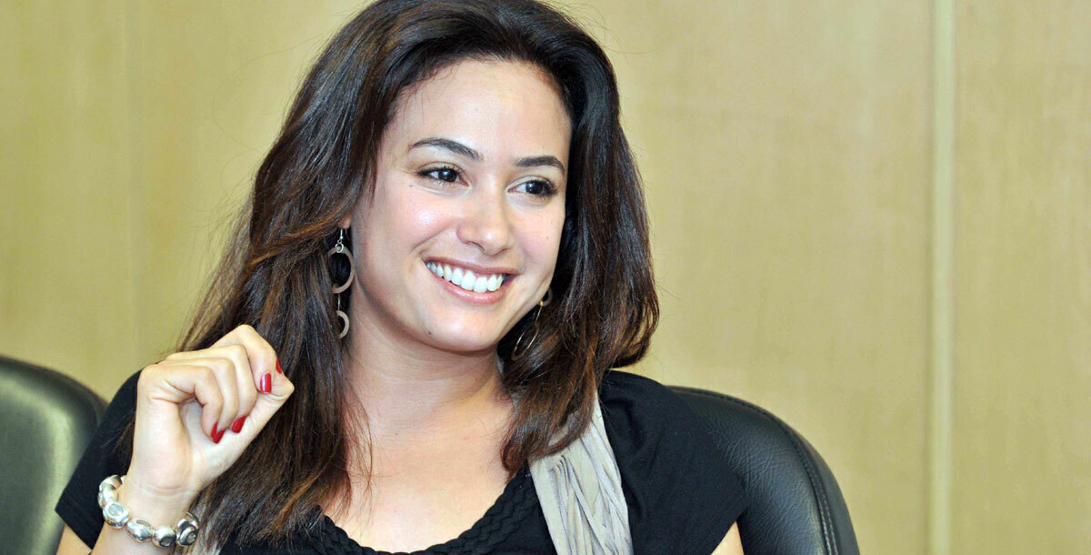 هند صبري ترد على حقيقة نشرها علم تركيا وإهانة تونس (صور)