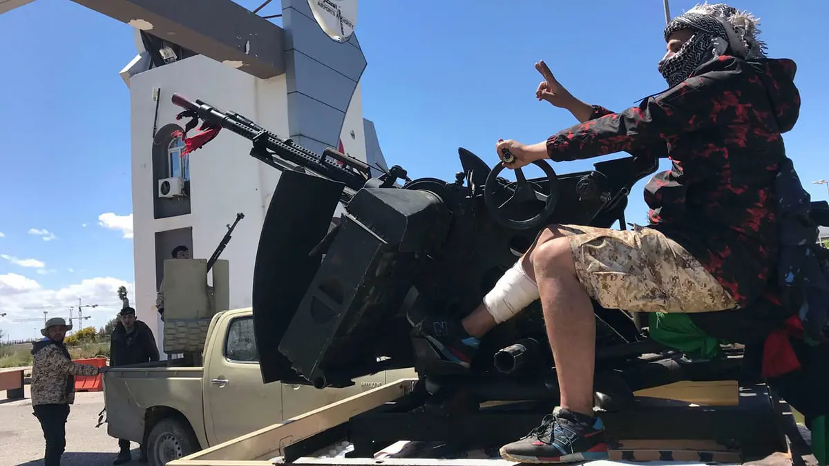 اندلاع اشتباكات مسلحة في مدينة العجيلات الليبية