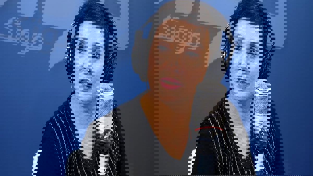 تونس.. أمر بالقبض على محامية إثر تصريحات عن المهاجرين