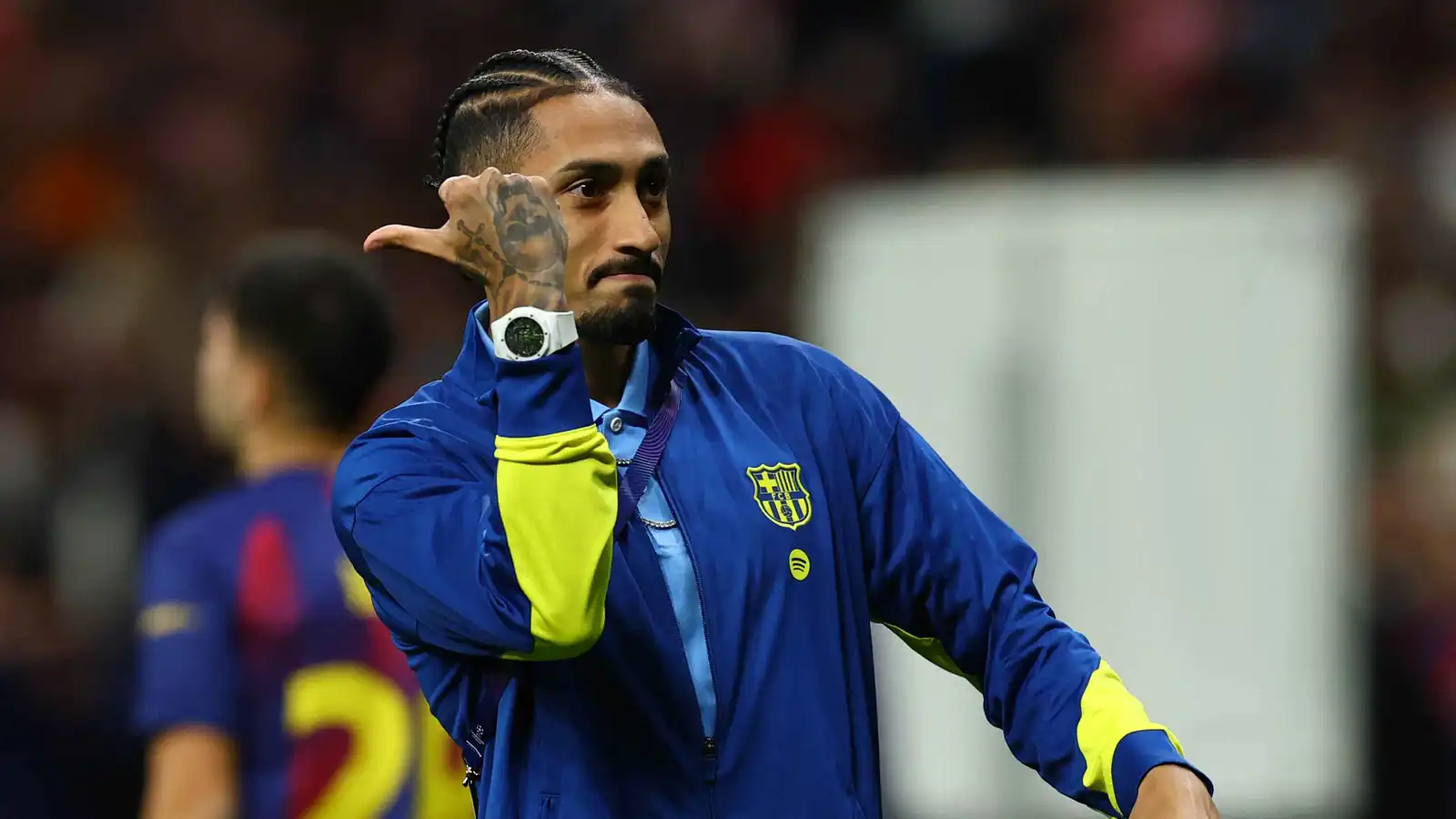 الحكم سرقنا ويخشون تأهل برشلونة.. رافينيا يطلق تصريحات نارية بعد تأهل أتلتيكو