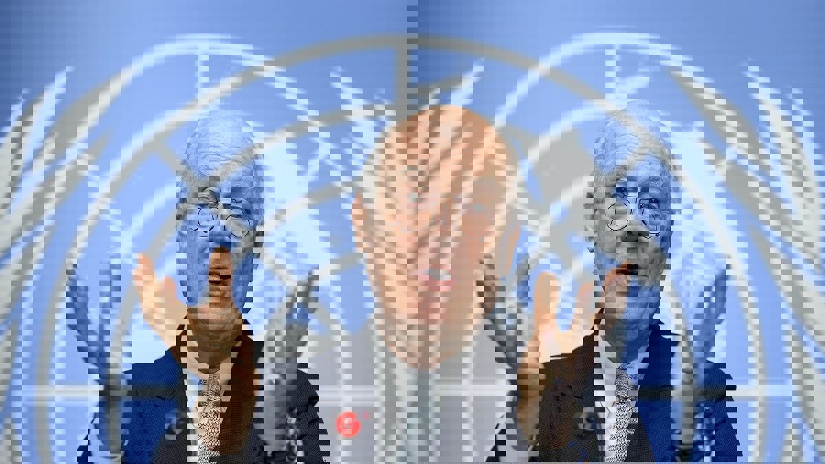 دي ميستورا يتحدث عن "طي صفحة" مهمة في سوريا قريبًا