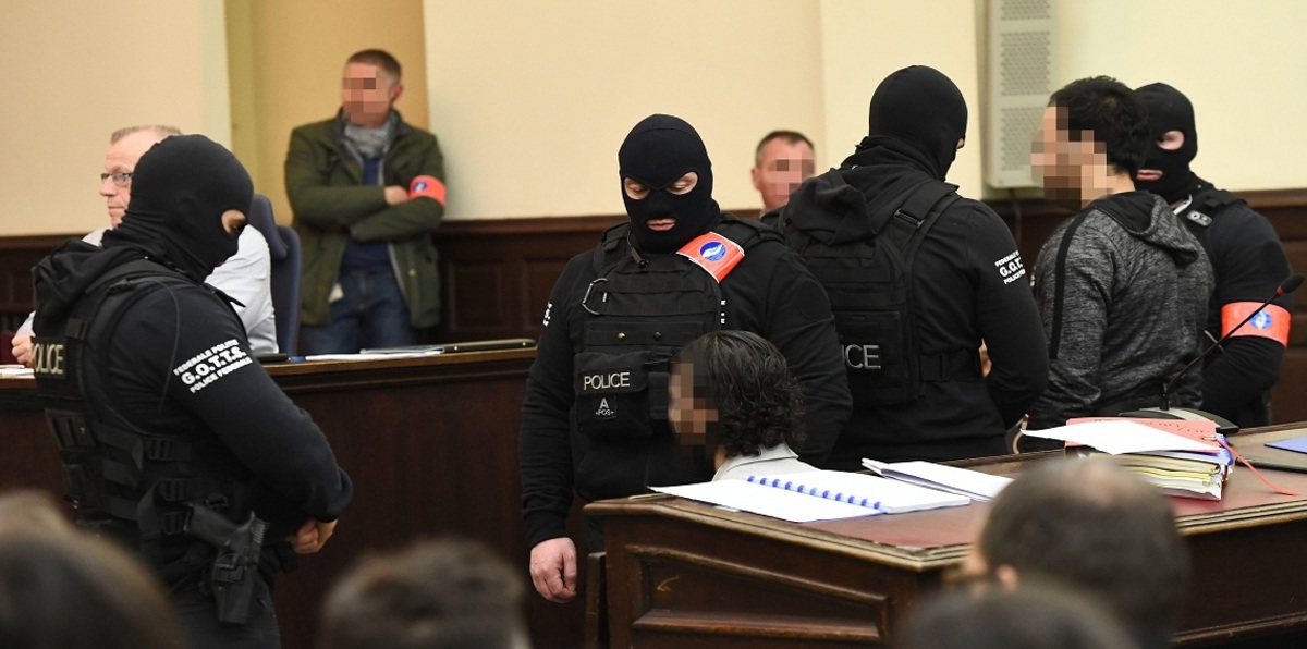 مدبر "هجمات باريس" يبدي رغبته بعدم حضور جلسات محاكمته في بروكسل