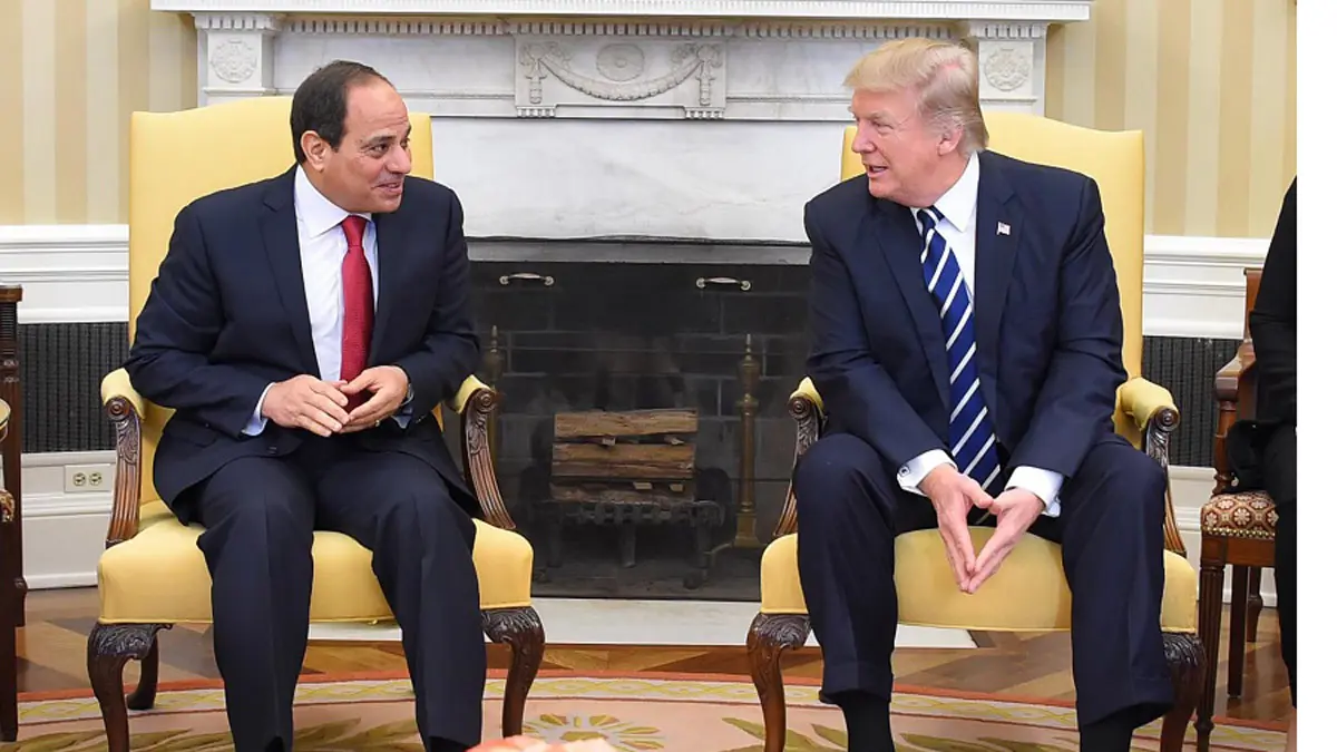 البيت الأبيض: ترامب بحث مع السيسي سبل رحيل كل القوات الأجنبية عن ليبيا