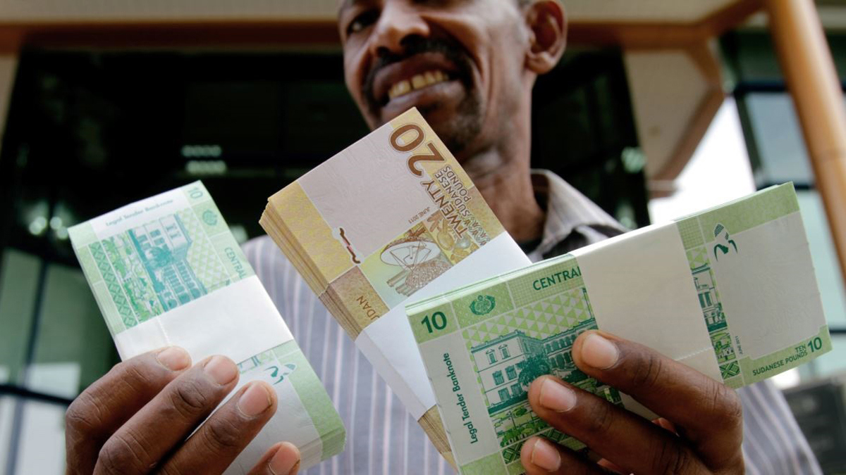 تراجع قياسي للجنيه السوداني أمام الدولار في السوق السوداء