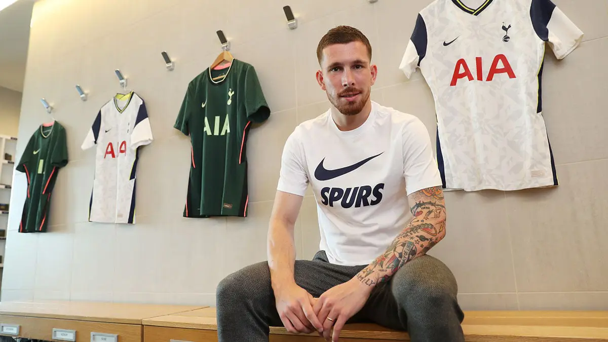 توتنهام يعلن رسميا أولى صفقاته الصيفية