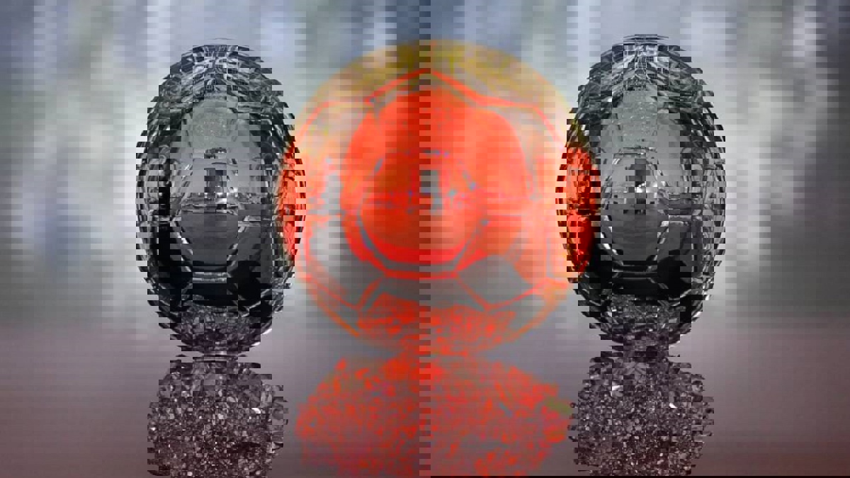 فرانس فوتبول تستحدث جائزة الكرة الذهبية لأفضل حارس مرمى في العالم