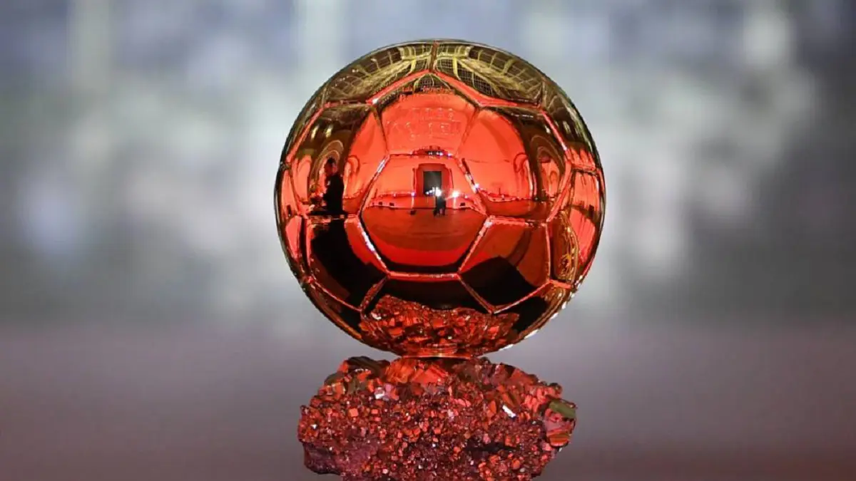 فرانس فوتبول تستحدث جائزة الكرة الذهبية لأفضل حارس مرمى في العالم