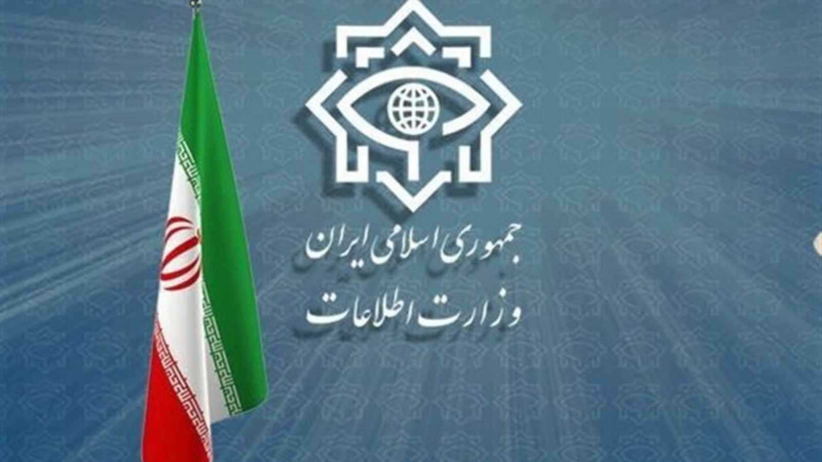 إيران تعلن ضبط شحنة أسلحة حربية واعتقال 3 أشخاص