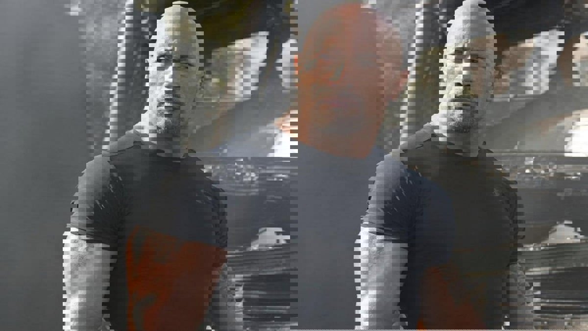 دوين جونسون "ذا روك" يعلن إصابته بفيروس كورونا 