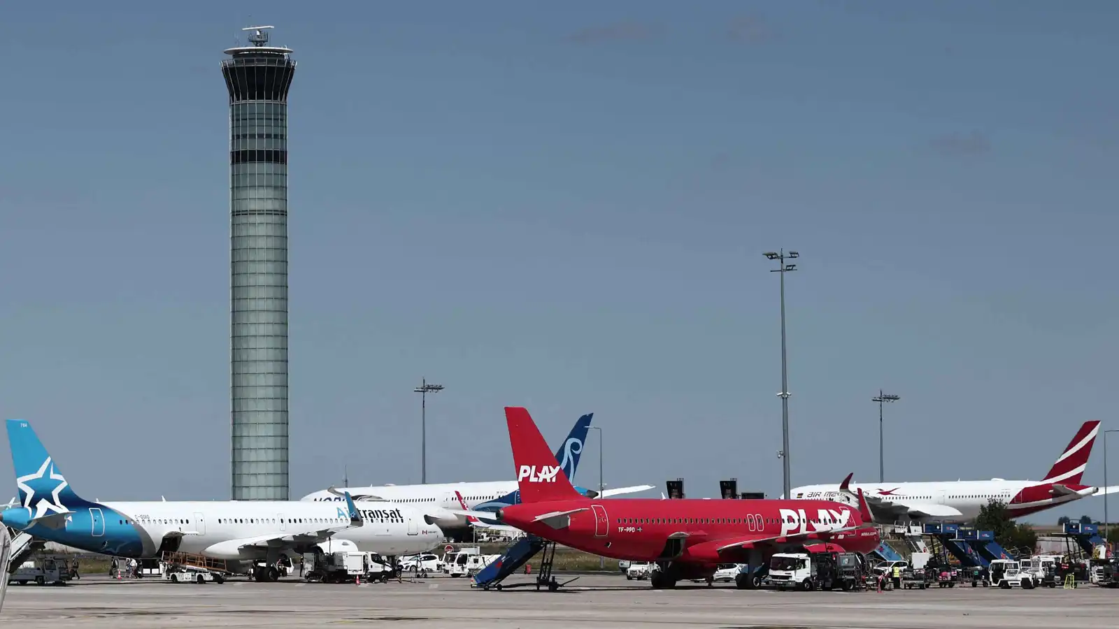 فرنسا تمنح اللجوء لزوجينِ روسيين معارضين للكرملين