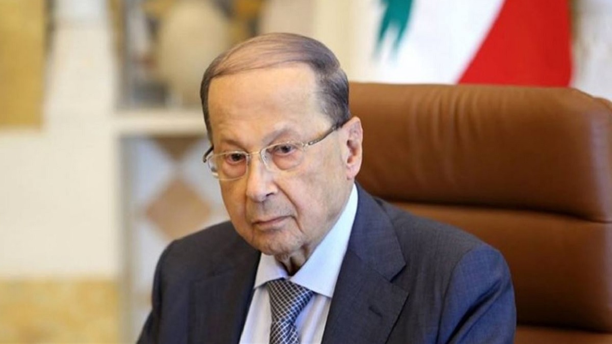 ميشال عون يتعهد بتحقيق شفاف في انفجار مرفأ بيروت