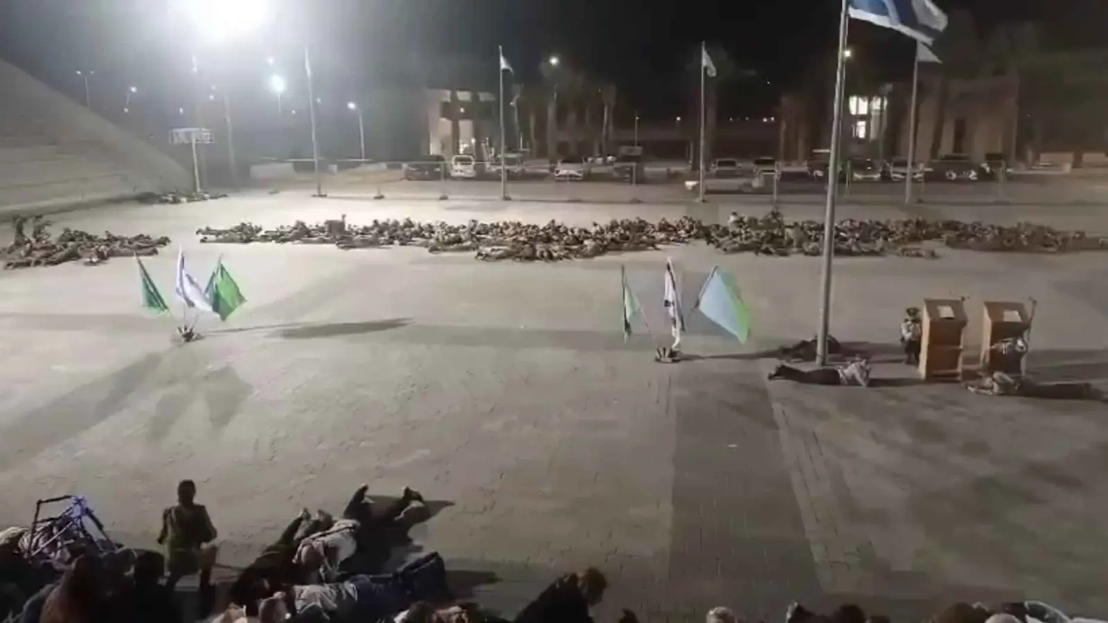 قناة عبرية: صاروخ الحوثي أطلق نحو النقب خلال تخريج دورة ضباط (فيديو)