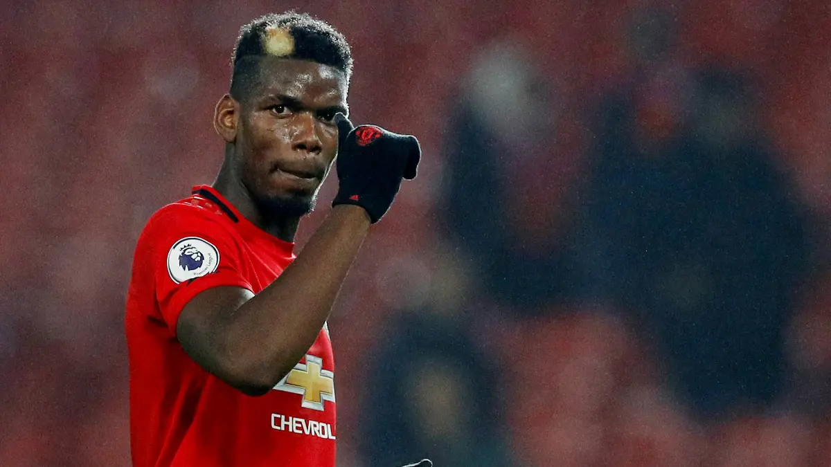 مانشستر يونايتد يتراجع ويستقر على سعر بيع بول بوغبا