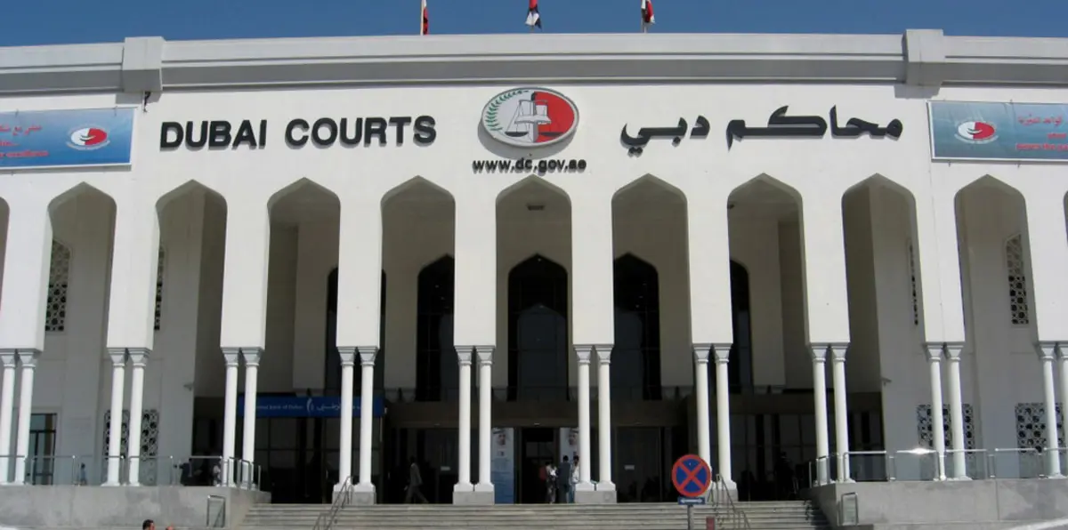 الإمارات.. سرقة مجوهرات وهواتف بـ191 ألف دولار من طالبة خليجية