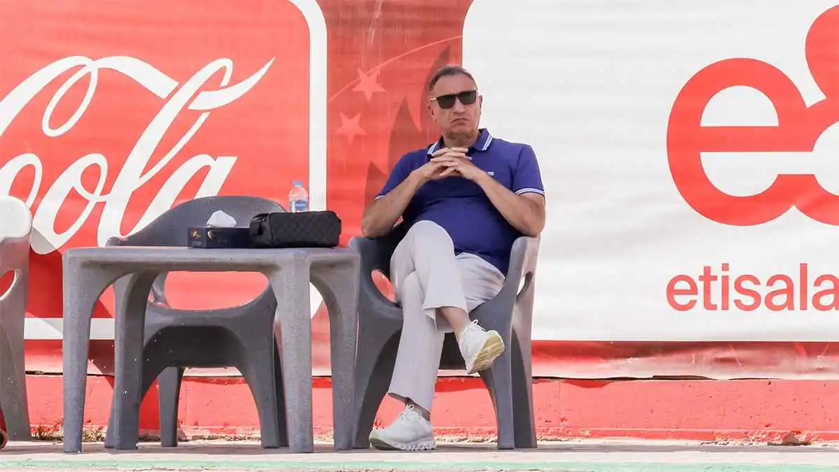 بأمر الخطيب.. 3 "ممنوعات" في ملف مدرب الأهلي الجديد