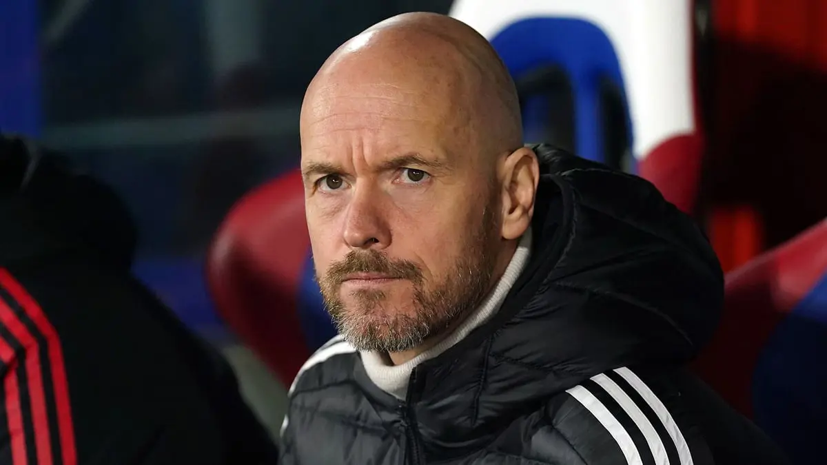 تين هاغ: مانشستر يونايتد يستمتع بفرصة الفوز بلقب قبل مواجهة نوتنغهام في كأس الرابطة