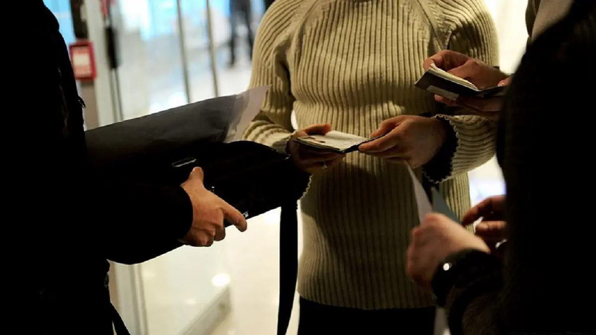 تركيا تعيد 11 من مقاتلي "داعش" إلى فرنسا