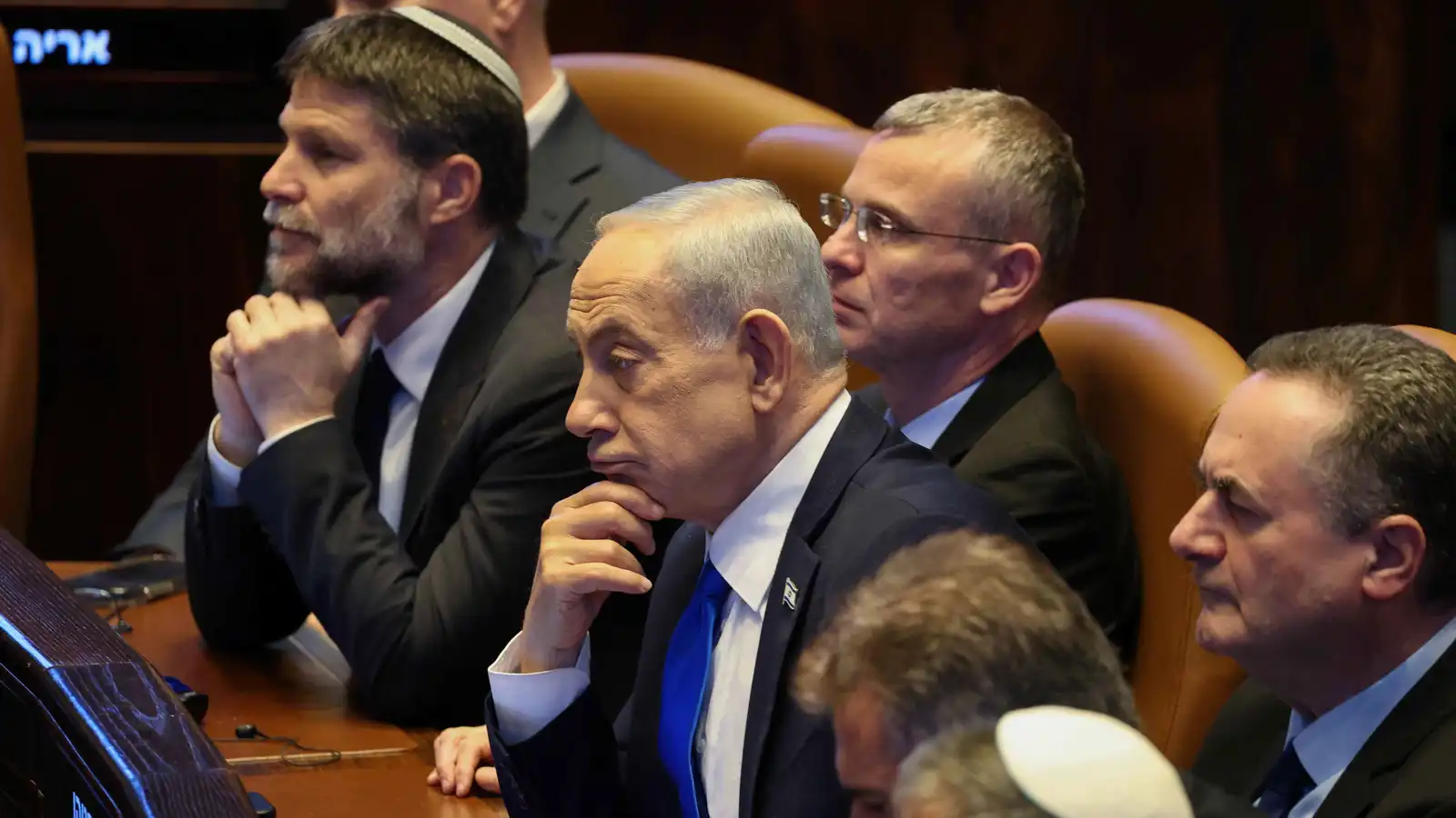 "وول ستريت جورنال": نتنياهو خفف حدة خطابه حول تغيير النظام في إيران