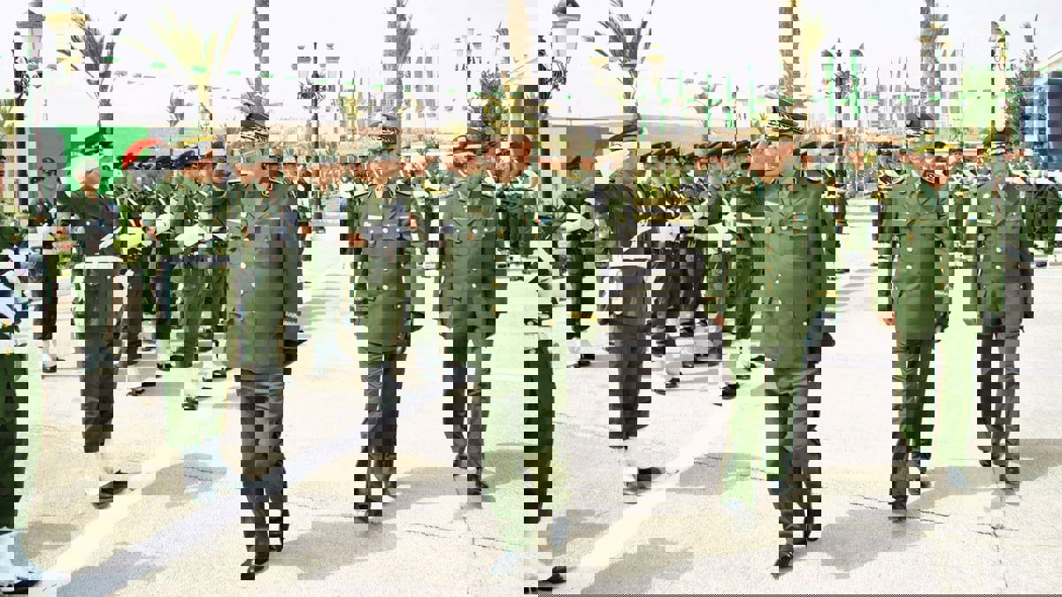 ورّط كثيرين وهرب.. من هو الجنرال الجزائري غالي بلقصير المتهم بالفساد و"الخيانة العظمى"؟