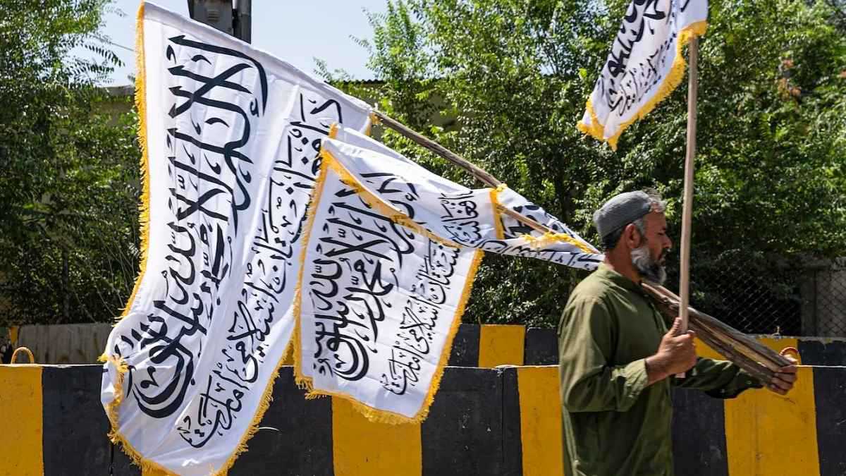 مسار متقلّب.. كيف انهار تحالف باكستان وطالبان التاريخي؟