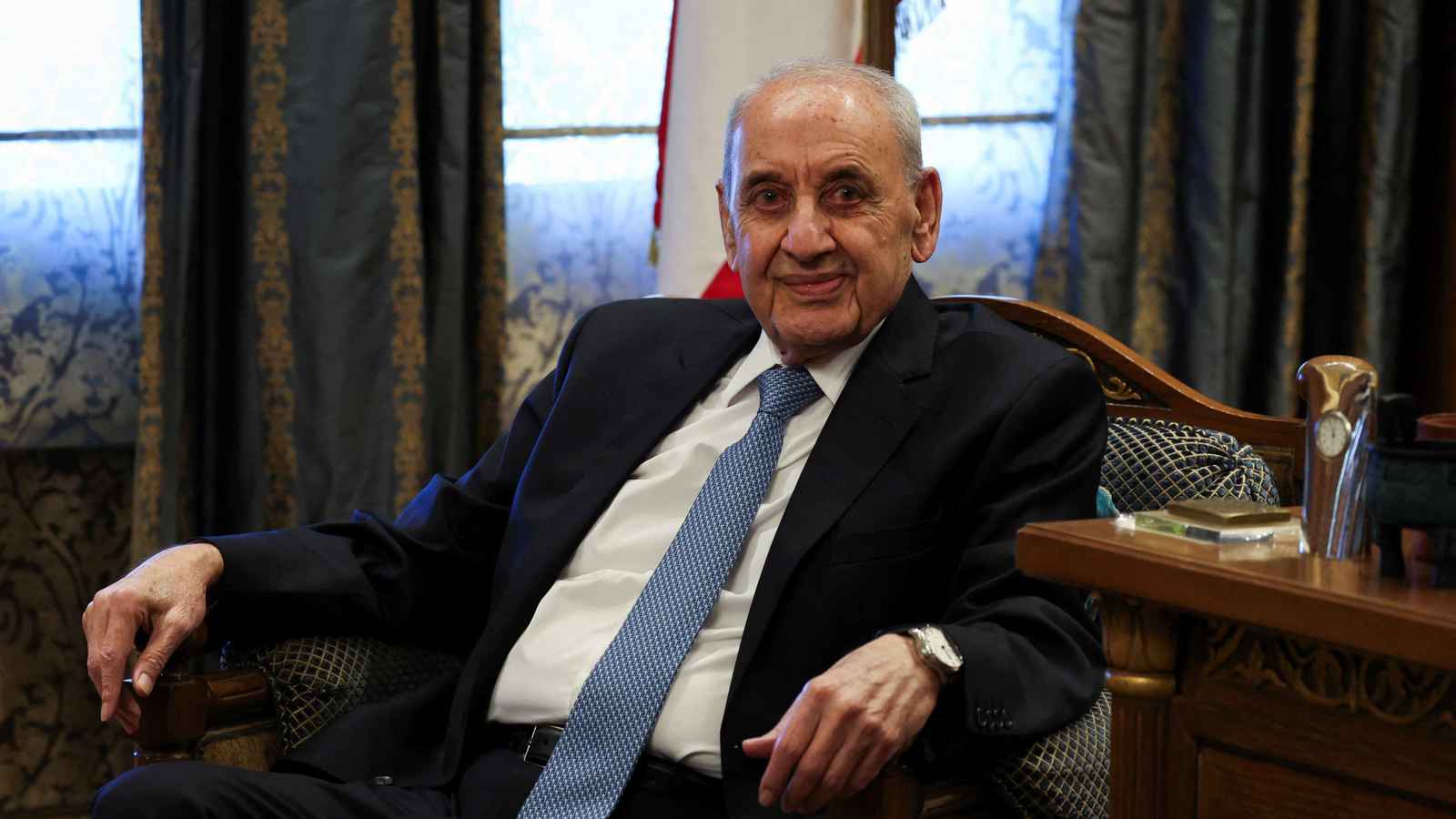 خاص- بري يضع "خارطة طريق" تضمن مشاركة "الثنائي الشيعي" بالحكومة