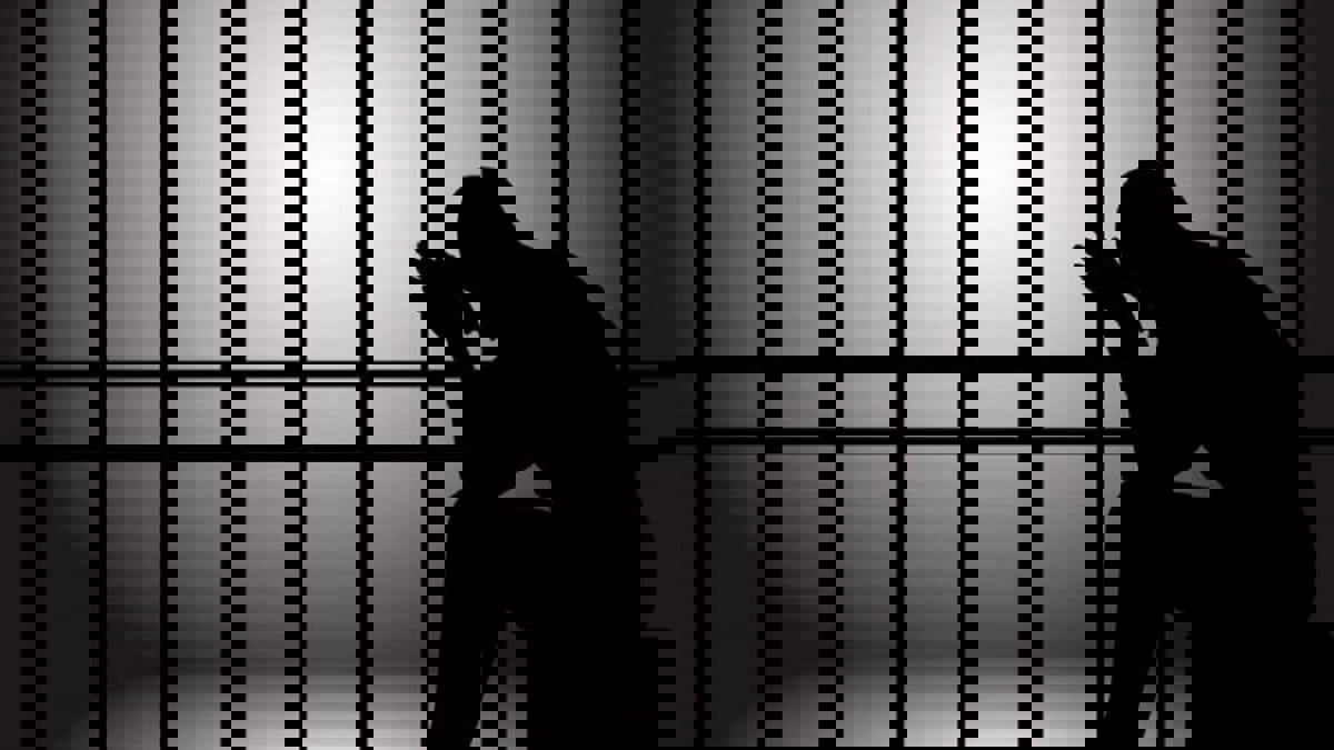 قطر تؤكد تسجيل 12 إصابة بفيروس كورونا في سجنها المركزي.. وتنفي تفشيه