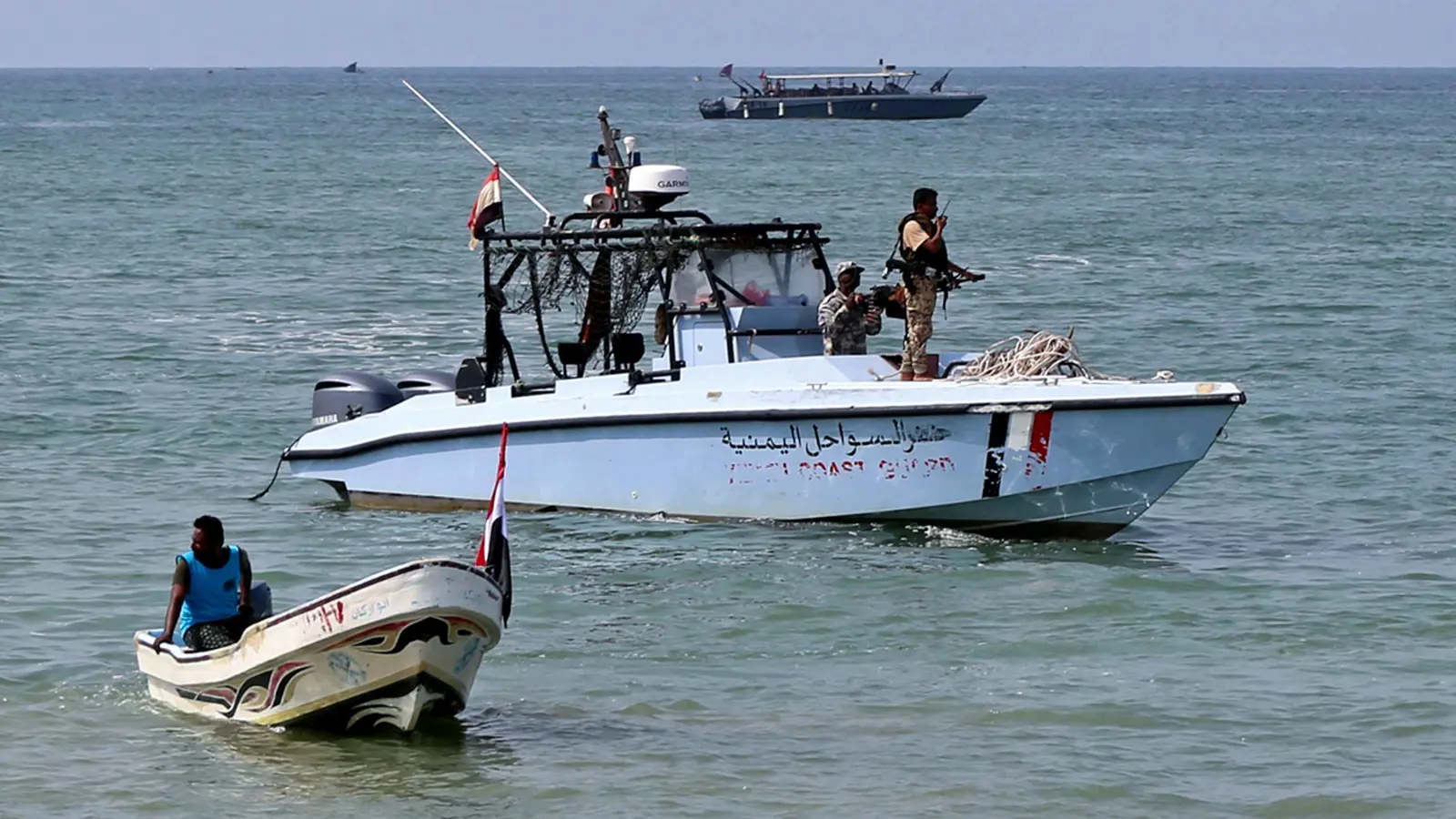 الجيش الأمريكي يعلق على اعتراض شحنة أسلحة إيرانية في اليمن