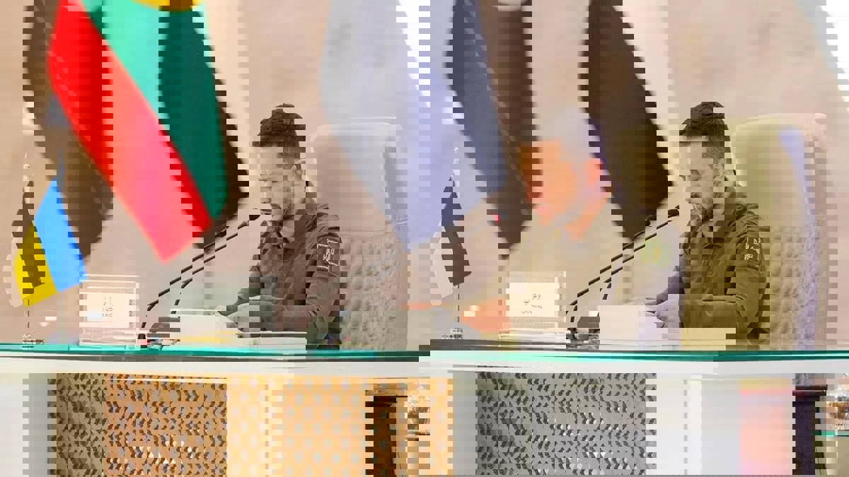 رد فعل الأسد أثناء كلمة زيلينسكي في القمة العربية