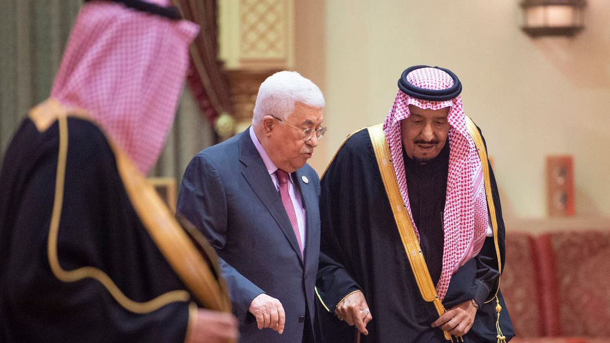 عباس يبحث مع الملك سلمان "أخطارًا" تواجه القضية الفلسطينية