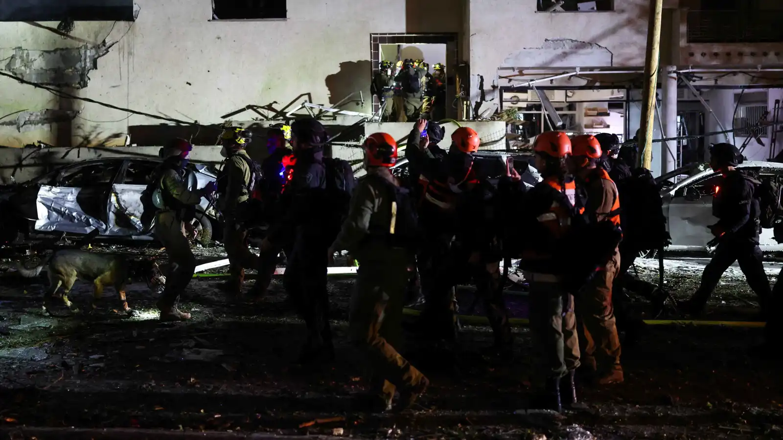 مقتل امرأة بهجوم صاروخي إيراني على تل أبيب (فيديو)