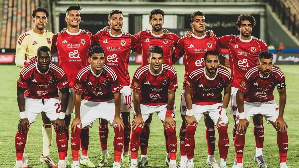 خطأ كارثي من مصطفى شوبير أمام فاركو يكلف الأهلي هدفاً (فيديو)