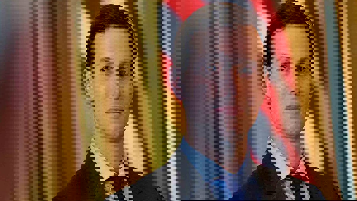 خرْق التاريخ في المكان الغلط