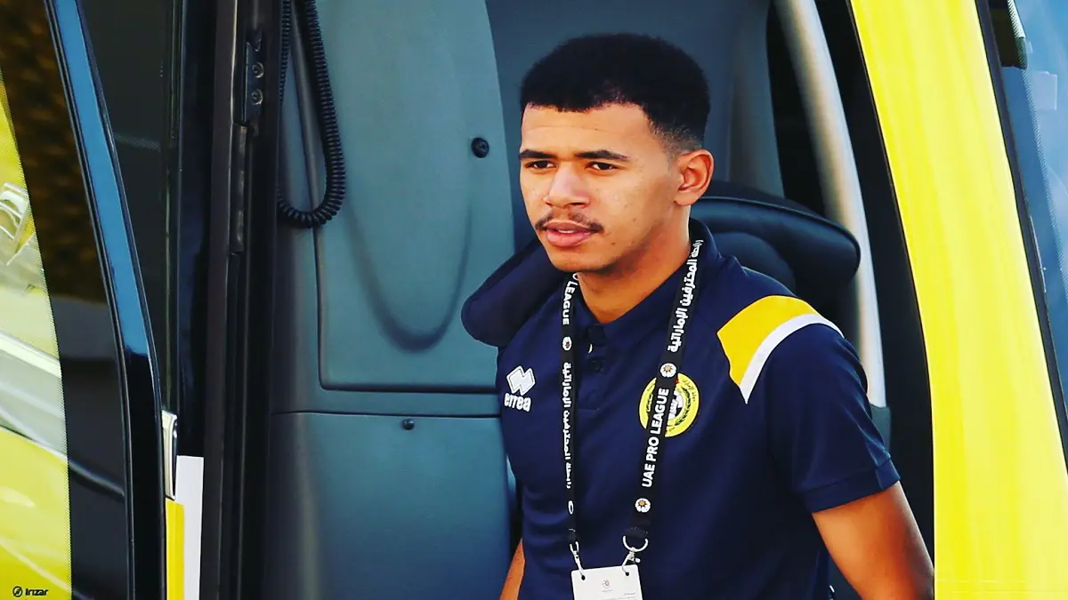 استدعاء لاعب إماراتي محترف في إسبانيا خوفا من كورونا