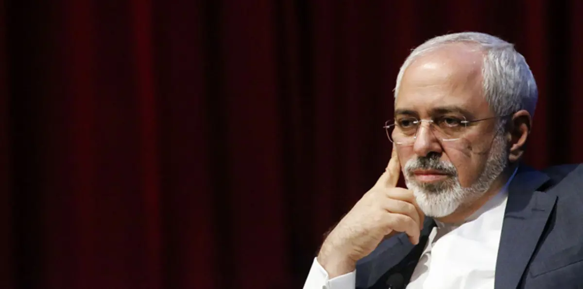 ظريف مهاجمًا المسؤولين الأتراك: مصابون بداء النسيان