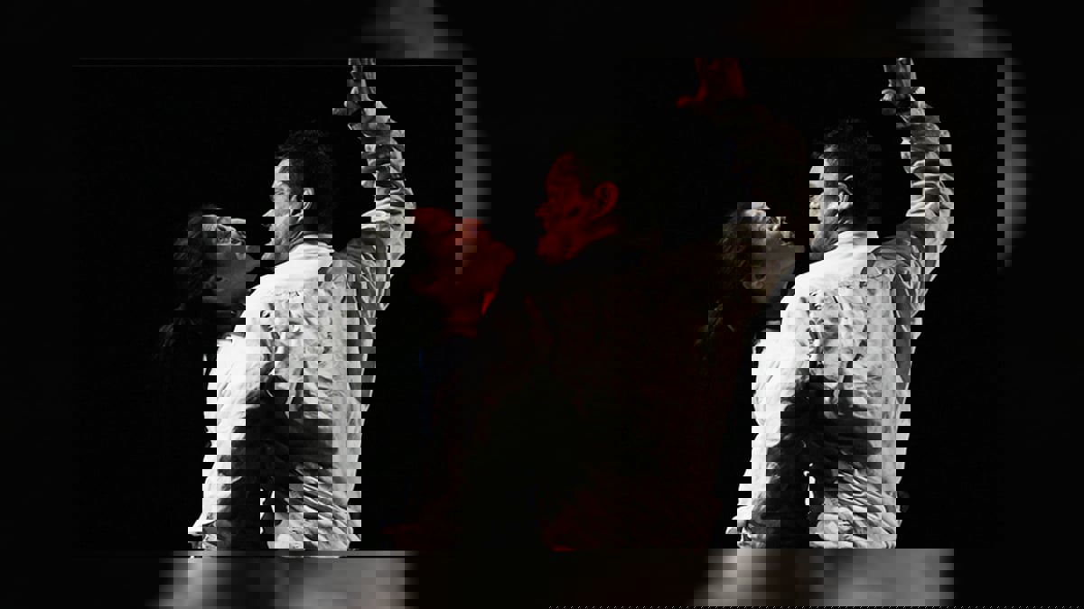 العرض التونسي "آخر مرة" يفوز بجائزة أيام قرطاج المسرحية