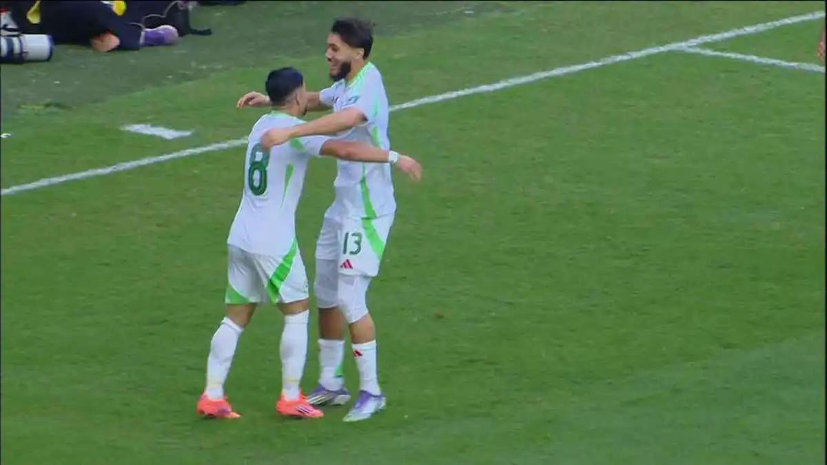 الجزائر تصعد إلى كأس العالم 2026 بالفوز على الصومال (فيديو)