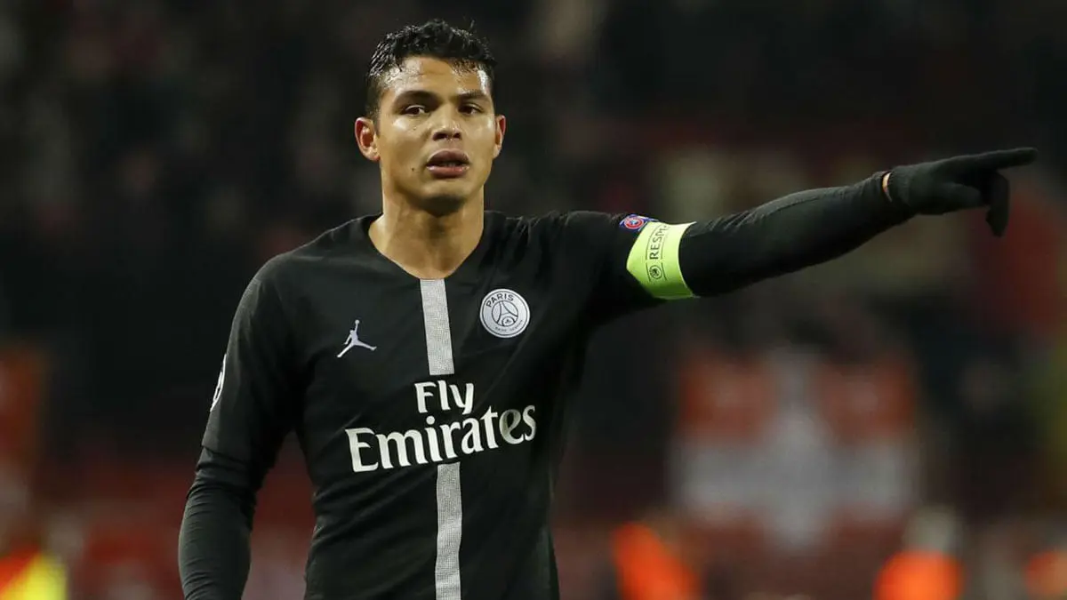 صراع إنجليزي على ضم تياغو سيلفا بعد إعلان رحيله عن باريس سان جيرمان