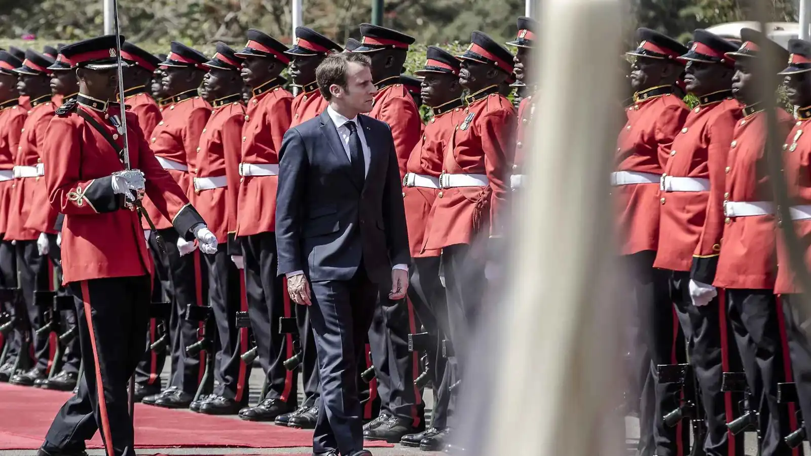 فرنسا تتجه شرقاً.. كينيا بوابة نفوذ جديدة في أفريقيا